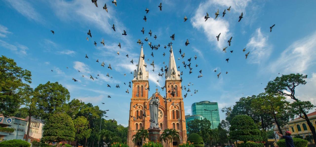 Saigoncucu Hotel Near Bui Vien Town Ho Chi Minh City Bagian luar foto