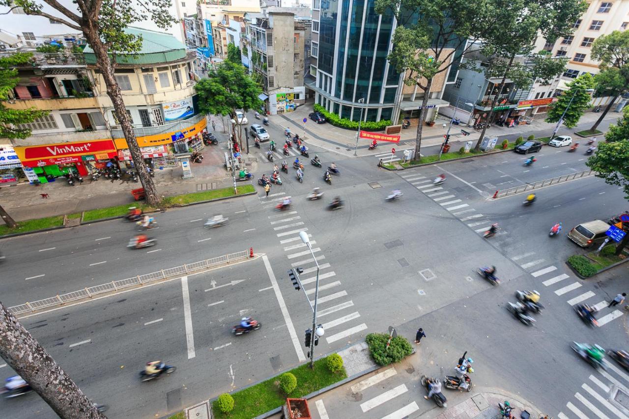 Saigoncucu Hotel Near Bui Vien Town Ho Chi Minh City Bagian luar foto