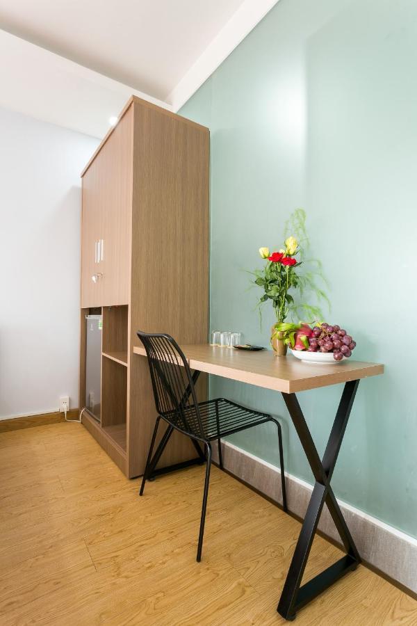 Saigoncucu Hotel Near Bui Vien Town Ho Chi Minh City Bagian luar foto